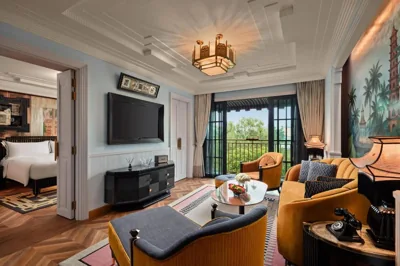 Deluxe Suite — Capella Hanoi